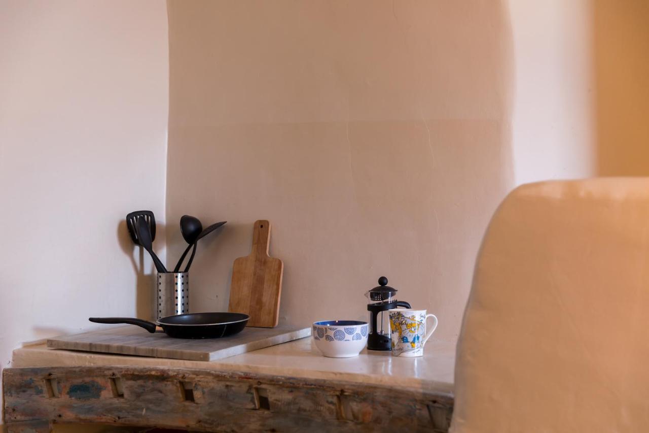 Hostel Caveland Karterados  Zewnętrze zdjęcie