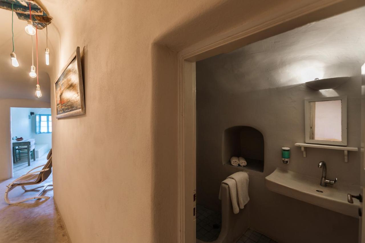 Hostel Caveland Karterados  Zewnętrze zdjęcie