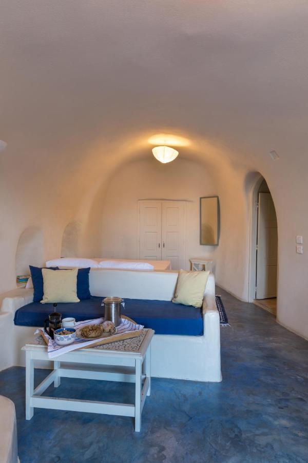 Hostel Caveland Karterados  Zewnętrze zdjęcie