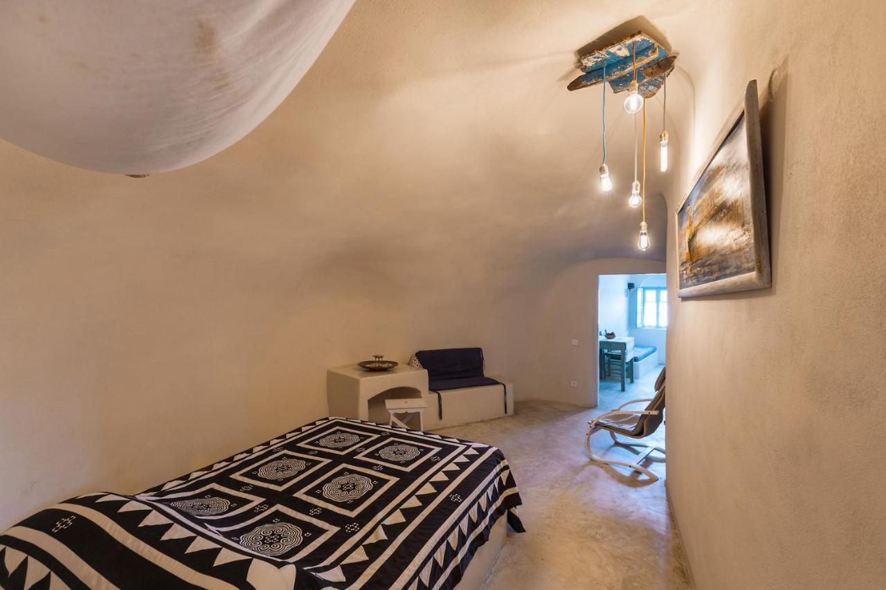 Hostel Caveland Karterados  Zewnętrze zdjęcie